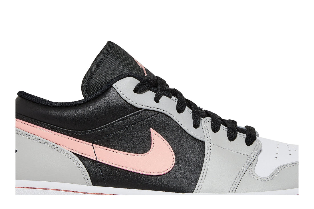 Air Jordan 1 Low &