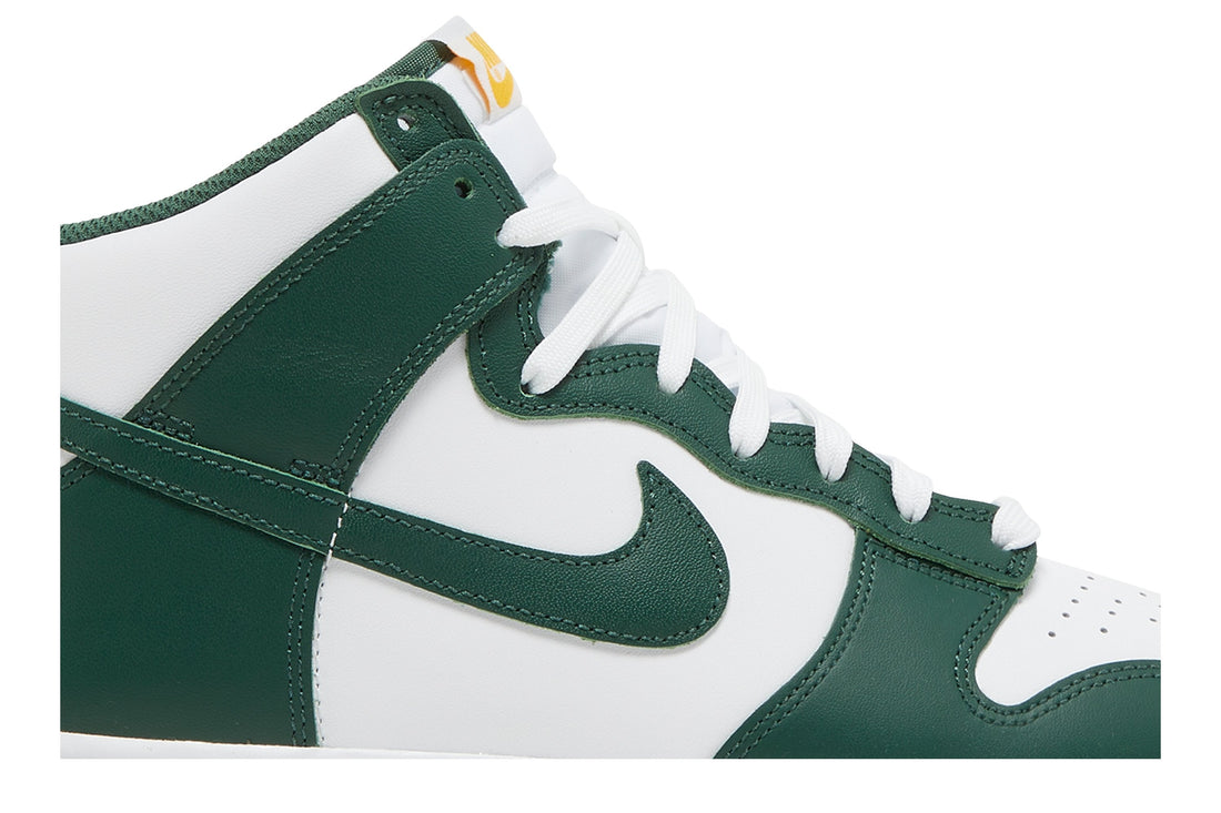 Dunk High Retro &