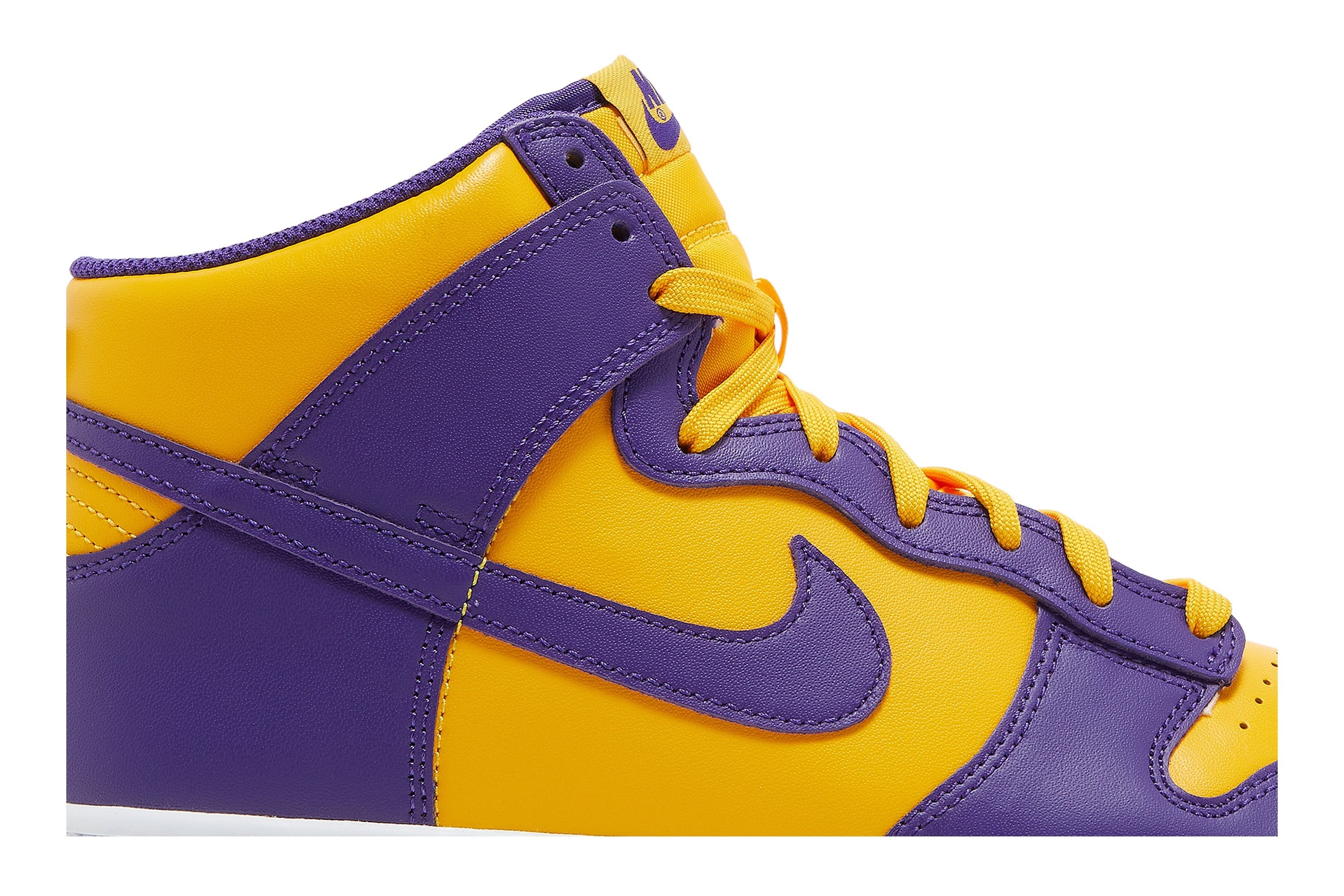 Dunk High Retro &