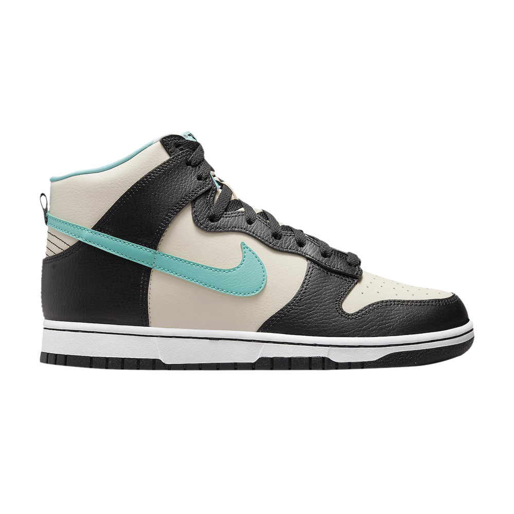 Dunk High EMB &