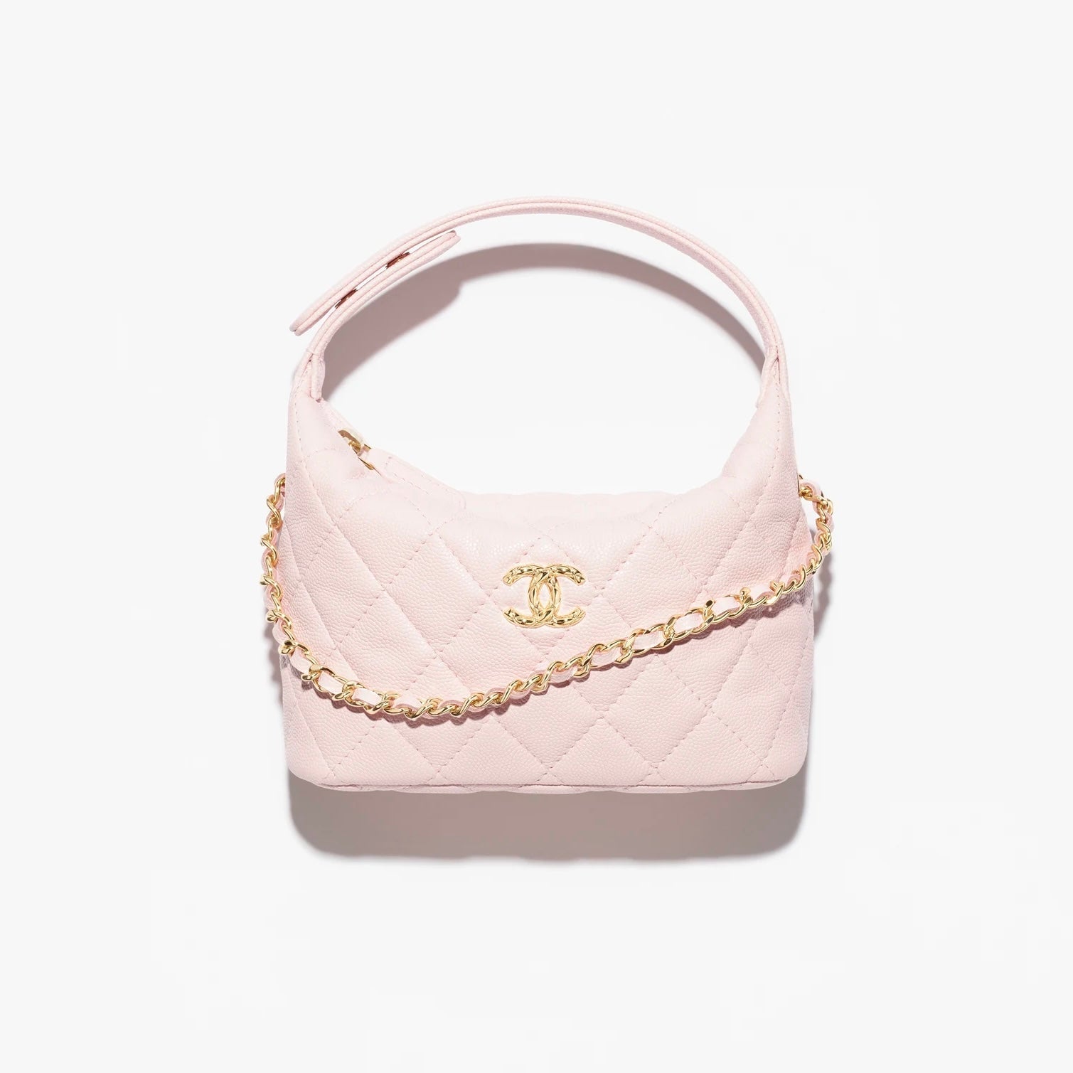 Clutch With Chain in Grained Shiny Calfskin