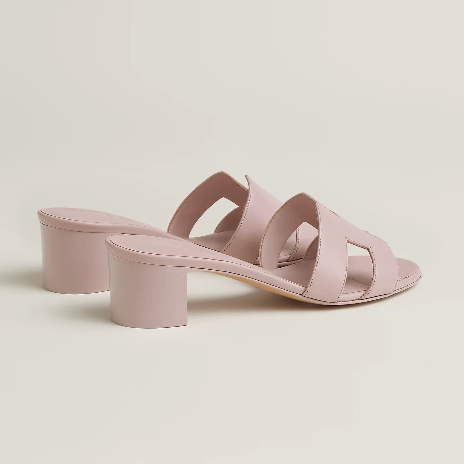 Oasis sandal