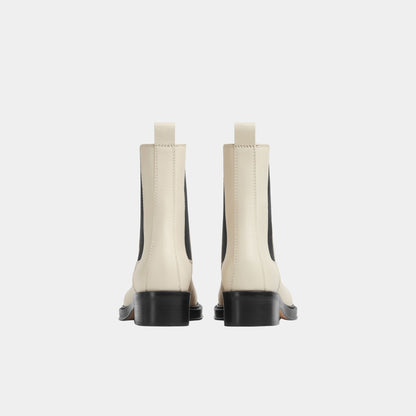 Cliff Chelsea Boot Calfskin Voluminous Toe Shape