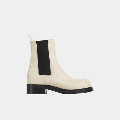 Cliff Chelsea Boot Calfskin Voluminous Toe Shape