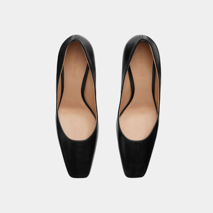 Knot High Heel Pump in Soft Lambskin