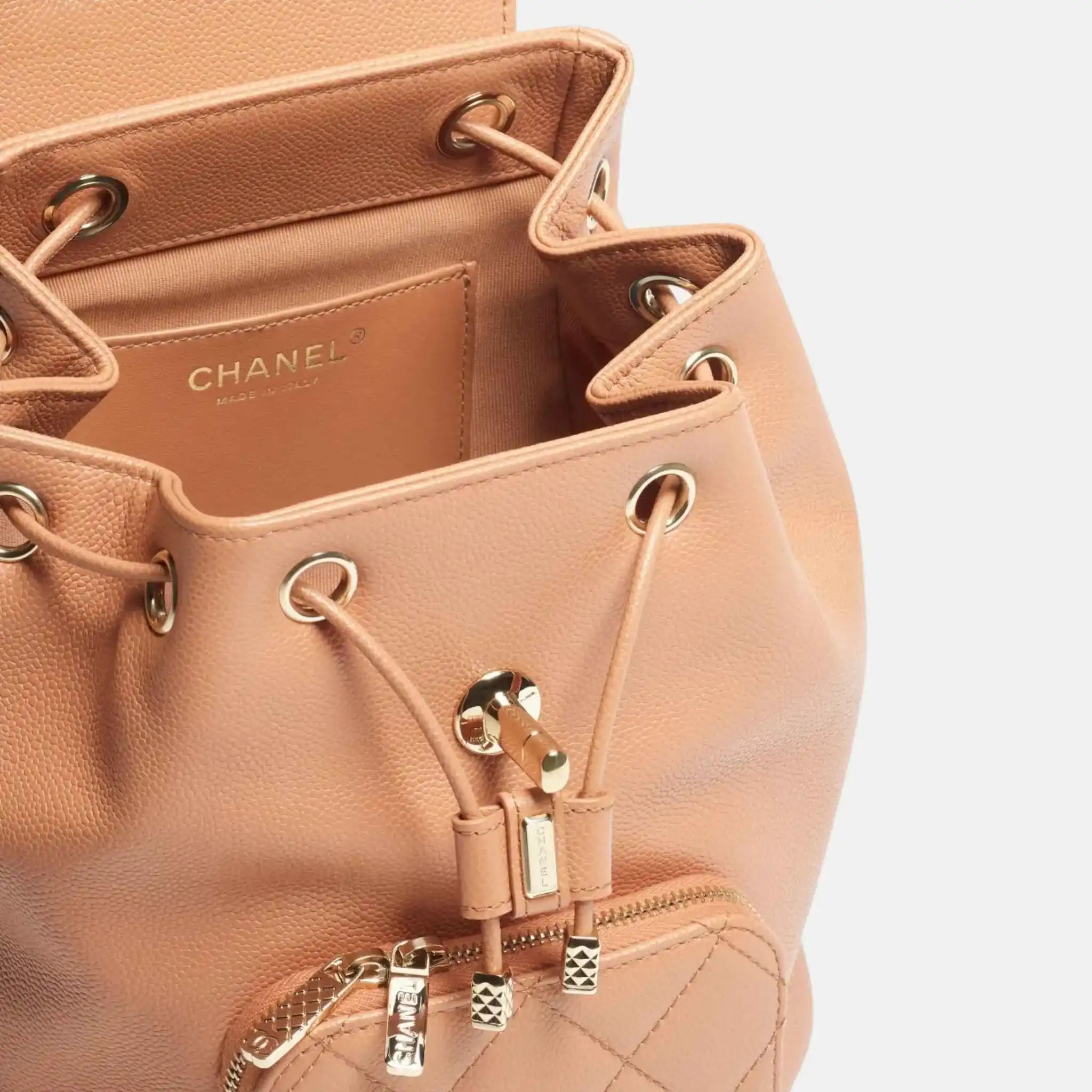 Backpack in Shiny Grained Calfskin and Gold Metal