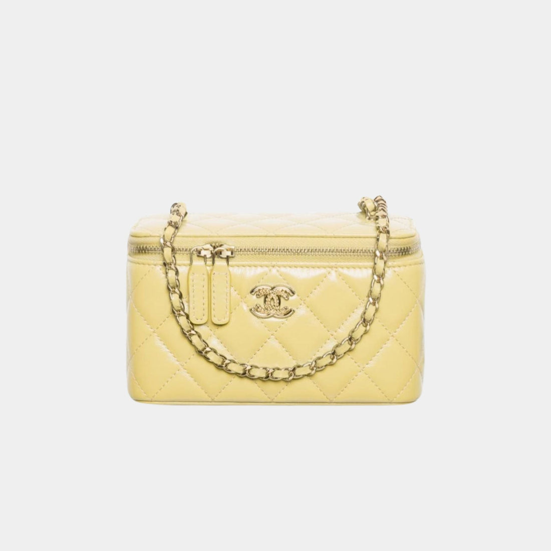 Long Vanity with Chain in Shiny Lambskin and Gold Tone