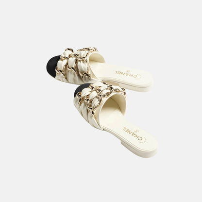 Mules in Lambskin and Grosgrain