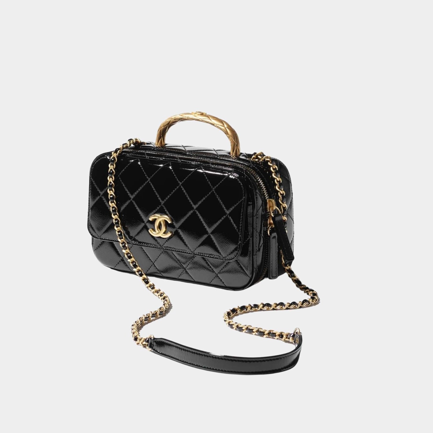 Vanity Case in Grained Patent Lambskin