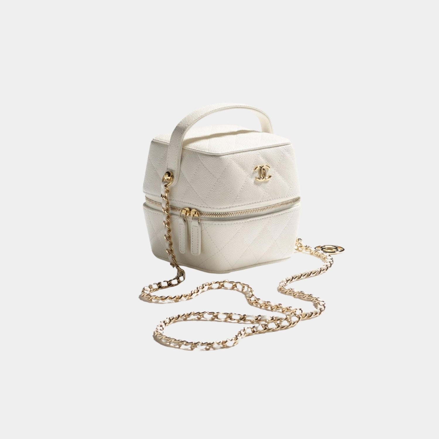 Vanity with Chain in Grained Calfskin and Gold Tone Metal