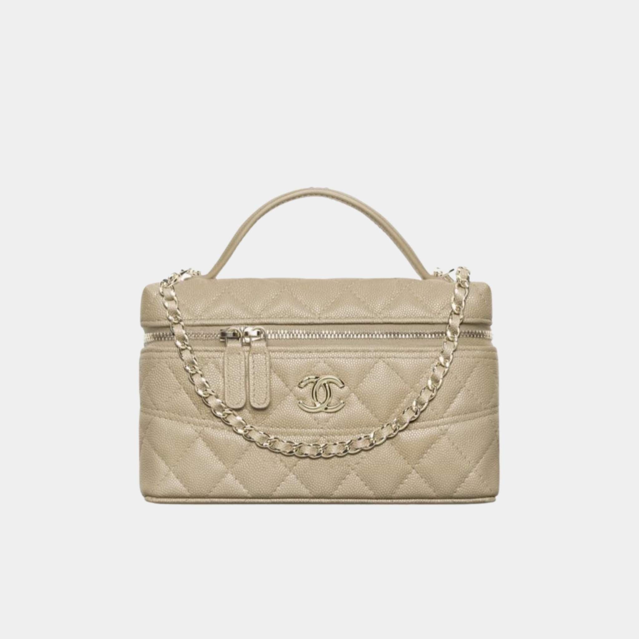 Vanity with Chain in Grained Calfskin and Gold Toned Metal