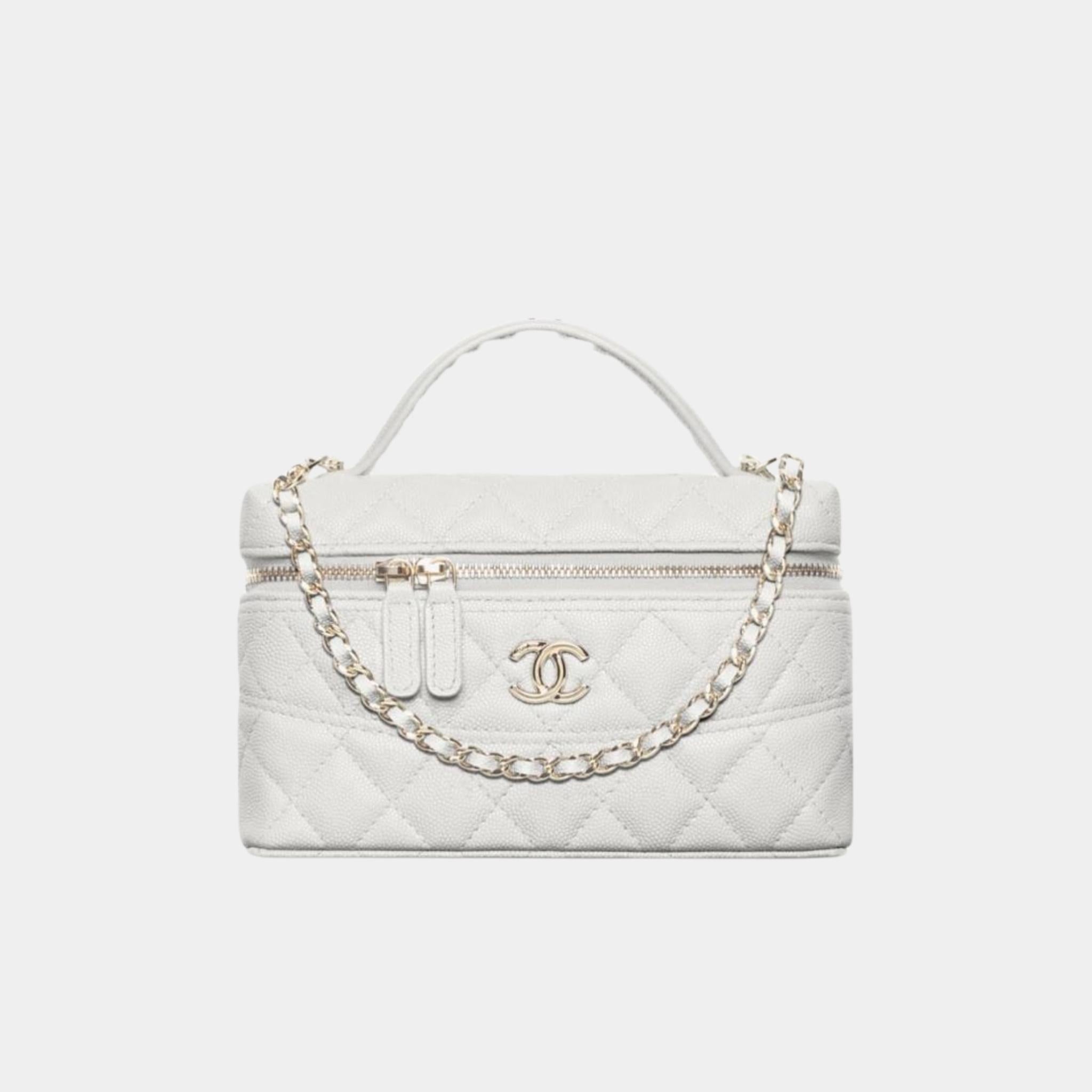 Vanity with Chain in Grained Calfskin and Gold Toned Metal