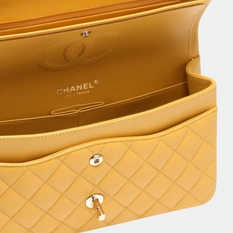 Classic 11.12 Handbag Cruise 2024/25