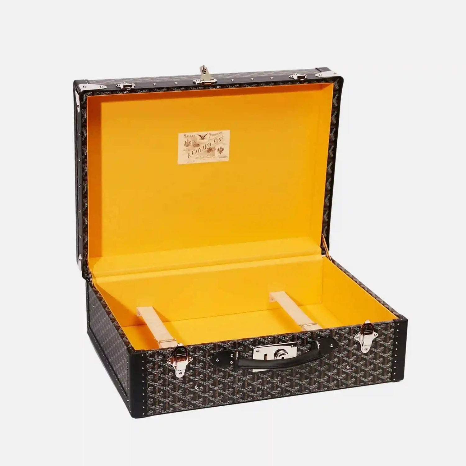 Grand Hotel 50 Case