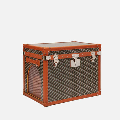Niche Luxury Pet Trunk