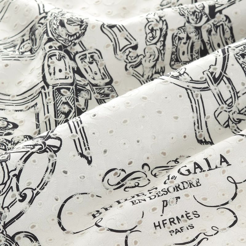 Brides de Gala Broderie Anglaise Scarf 70