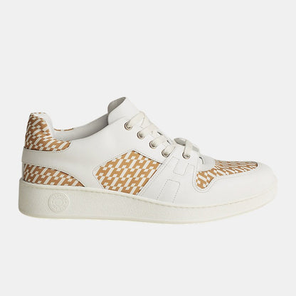 Free sneaker