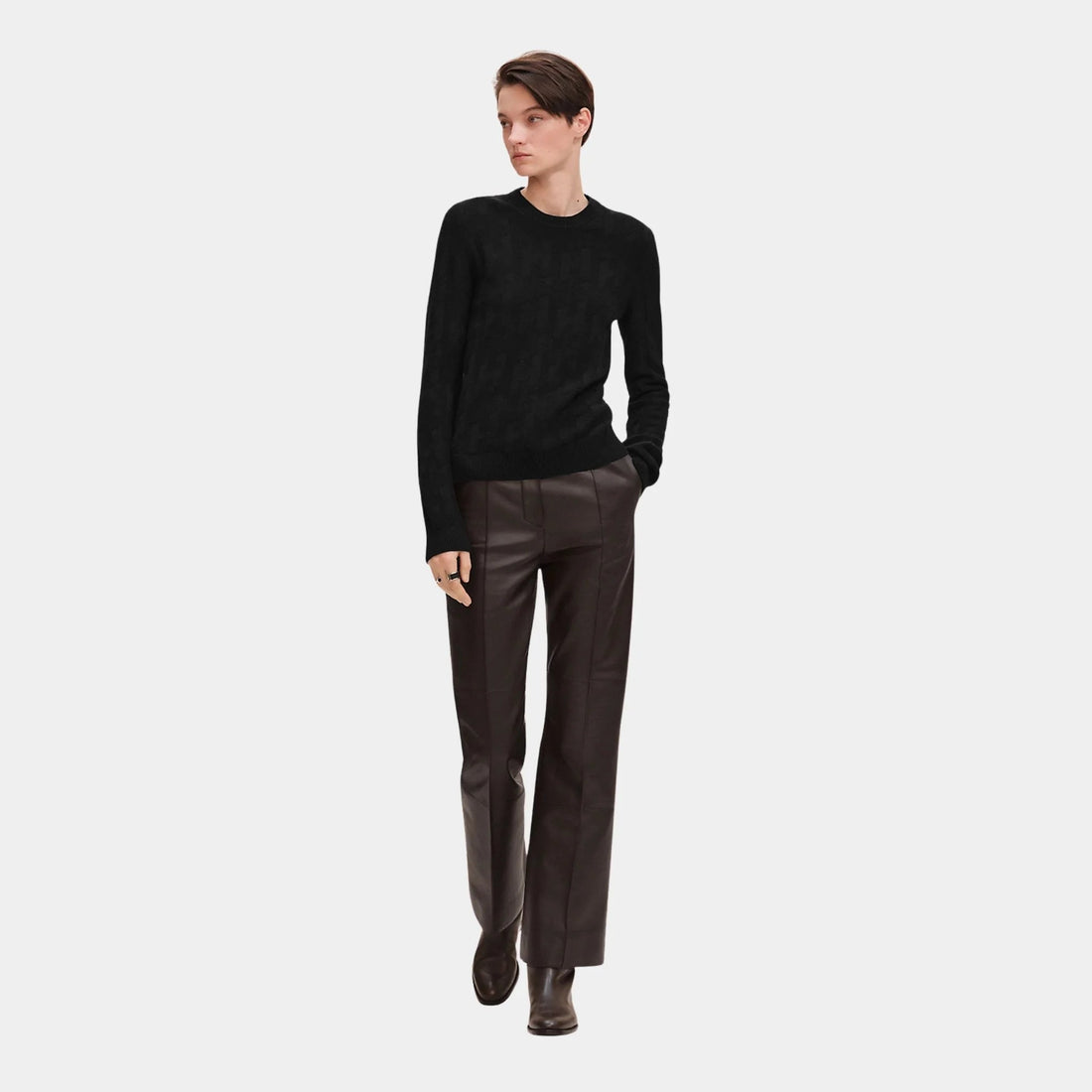 H Long-Sleeve Sweater in Plain Wool Knit
