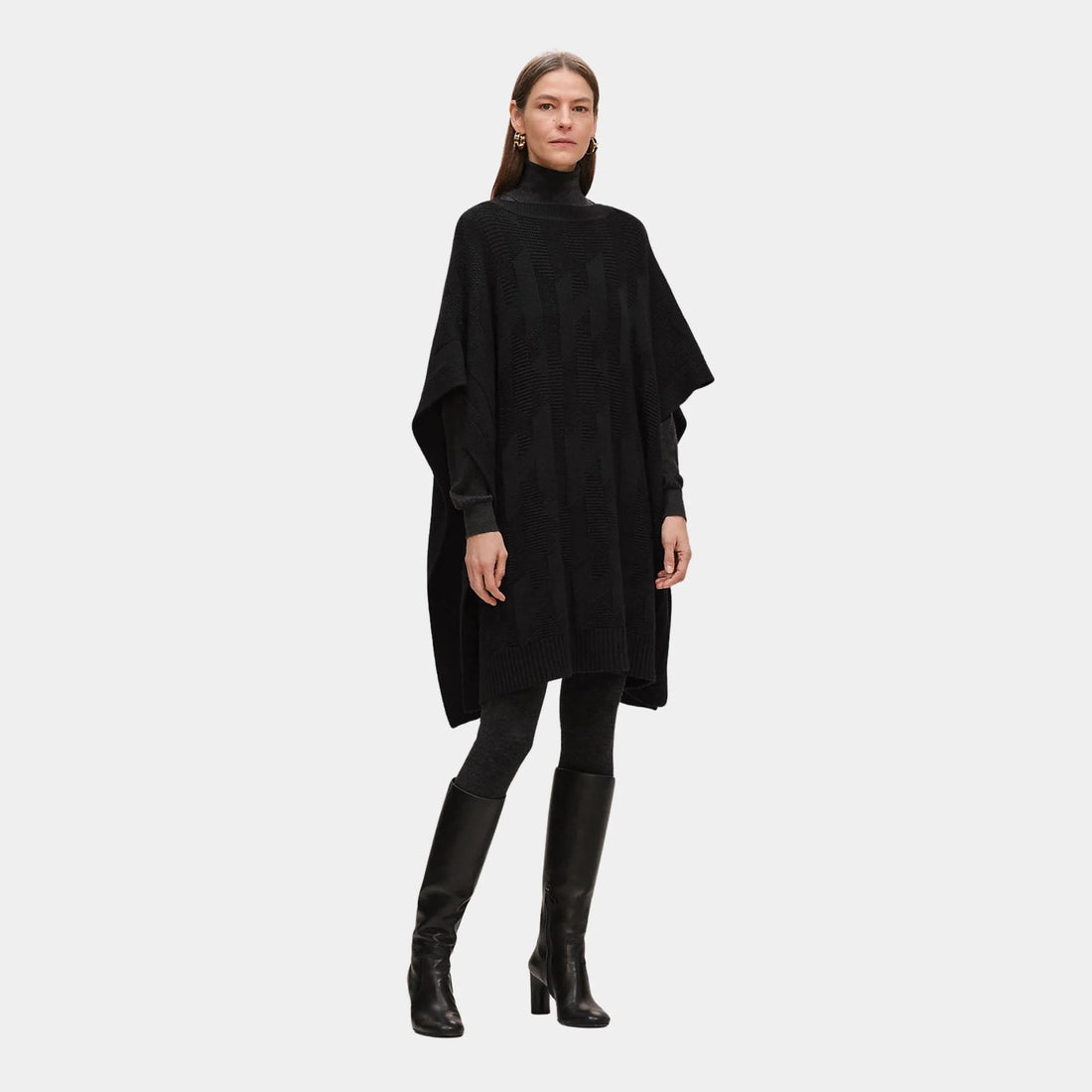 H Rectangular Cape Poncho in Plain Wool Knit