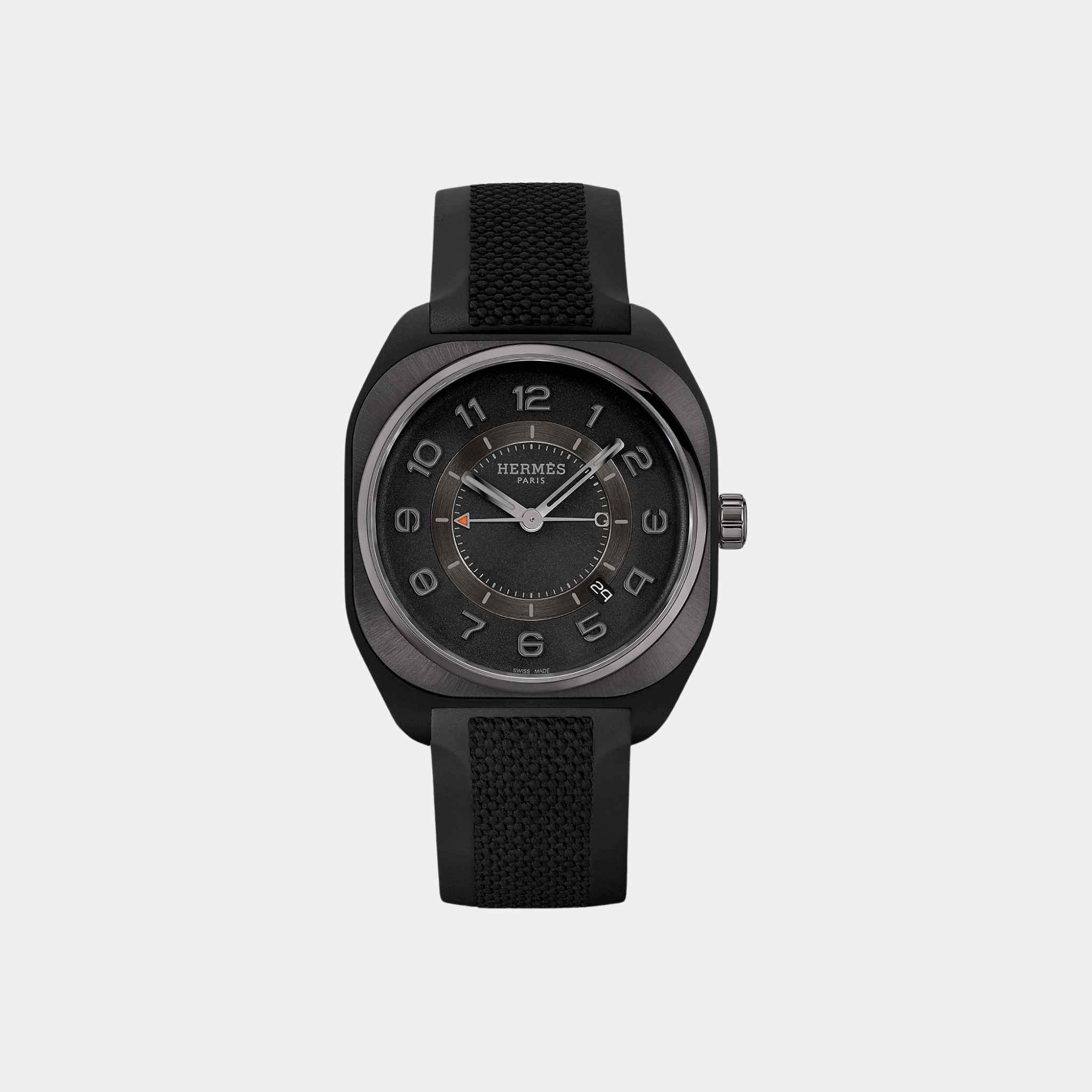 H08 Graphene Watch With Satin-Brushed Ceramic Sunburst Bezel