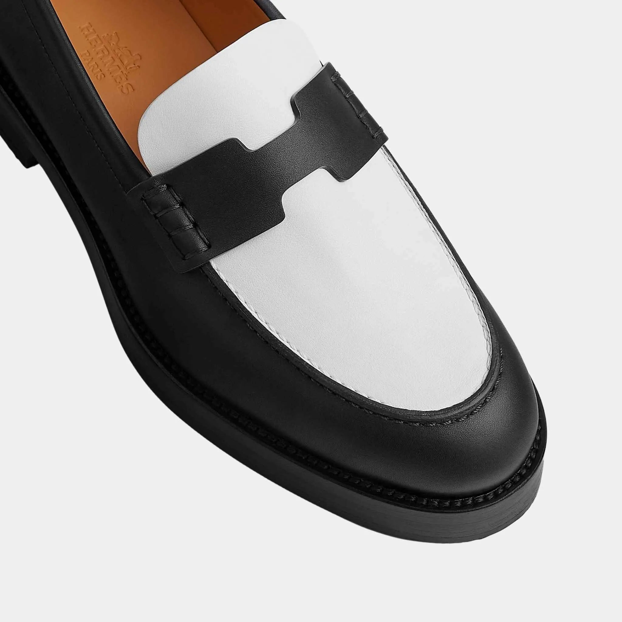 Hour Loafer in Calfskin