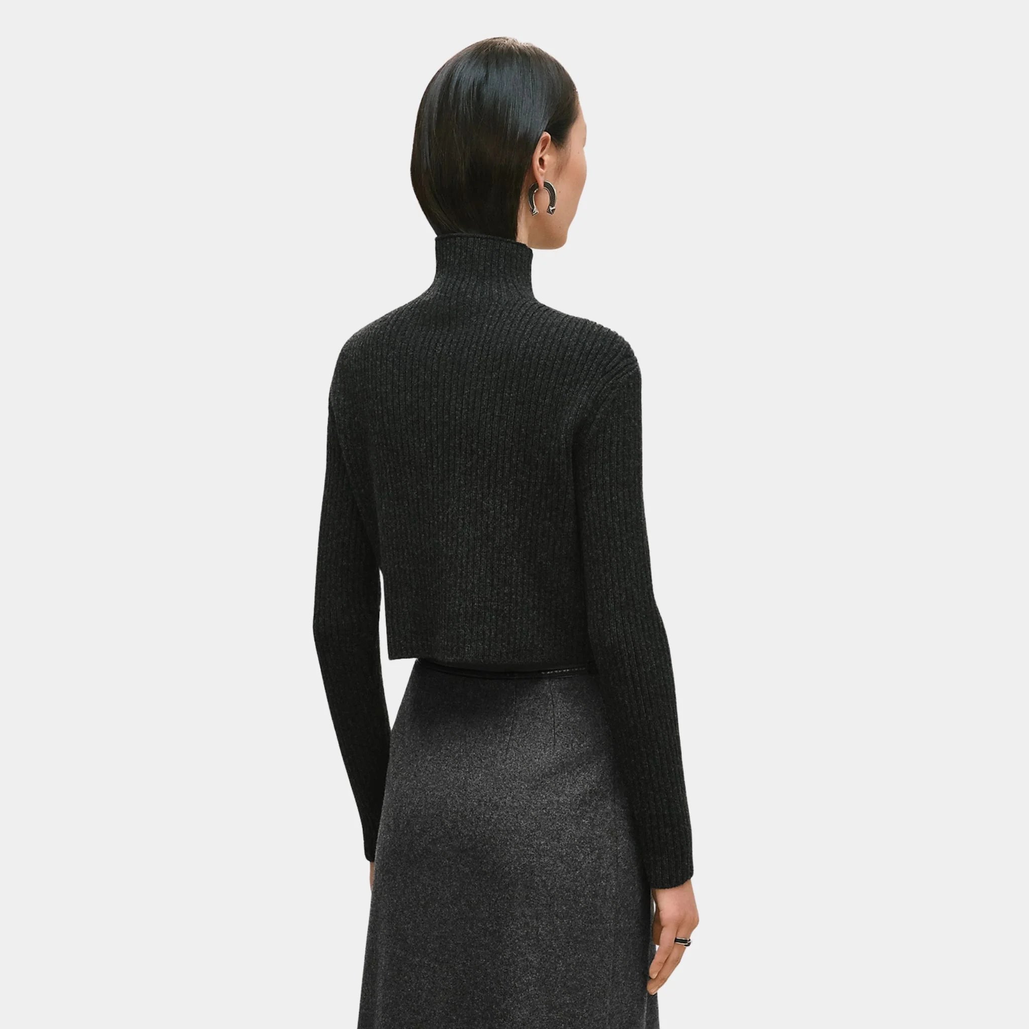 Long-sleeved Cropped Sweater in Scottish Wool