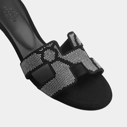 Oasis Sandals in Suede with Figure Artistique Motif