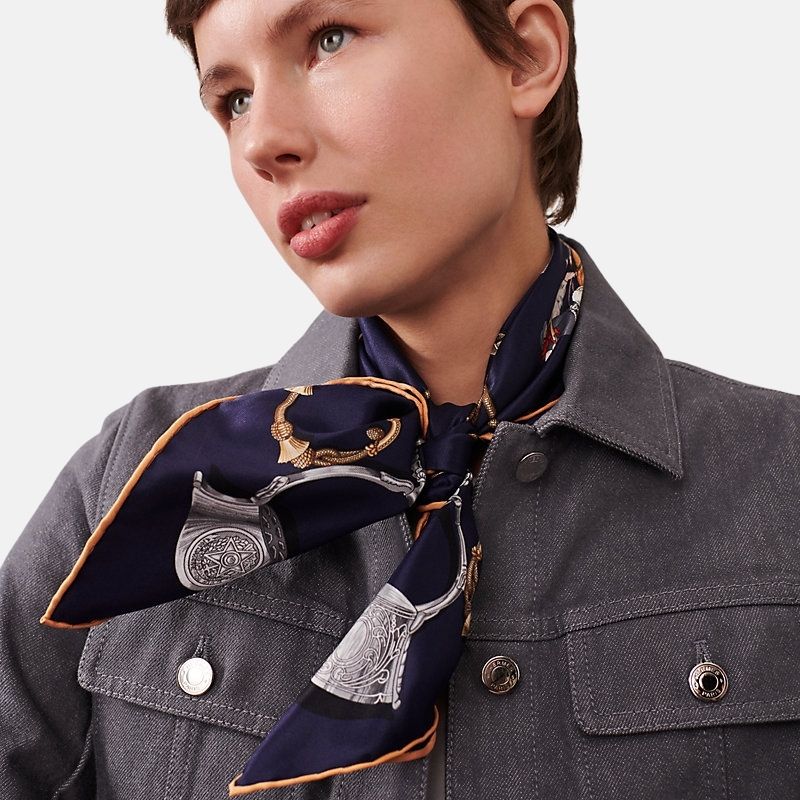 Pampa Scarf 70
