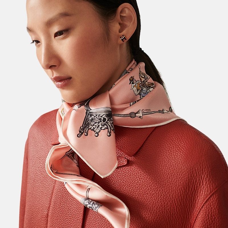Pampa Scarf 70