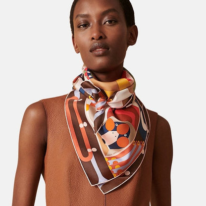 Parade En Fanfare Scarf 90
