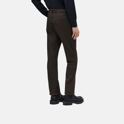 Straight Cut Jeans