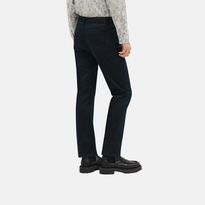 Straight Cut Jeans