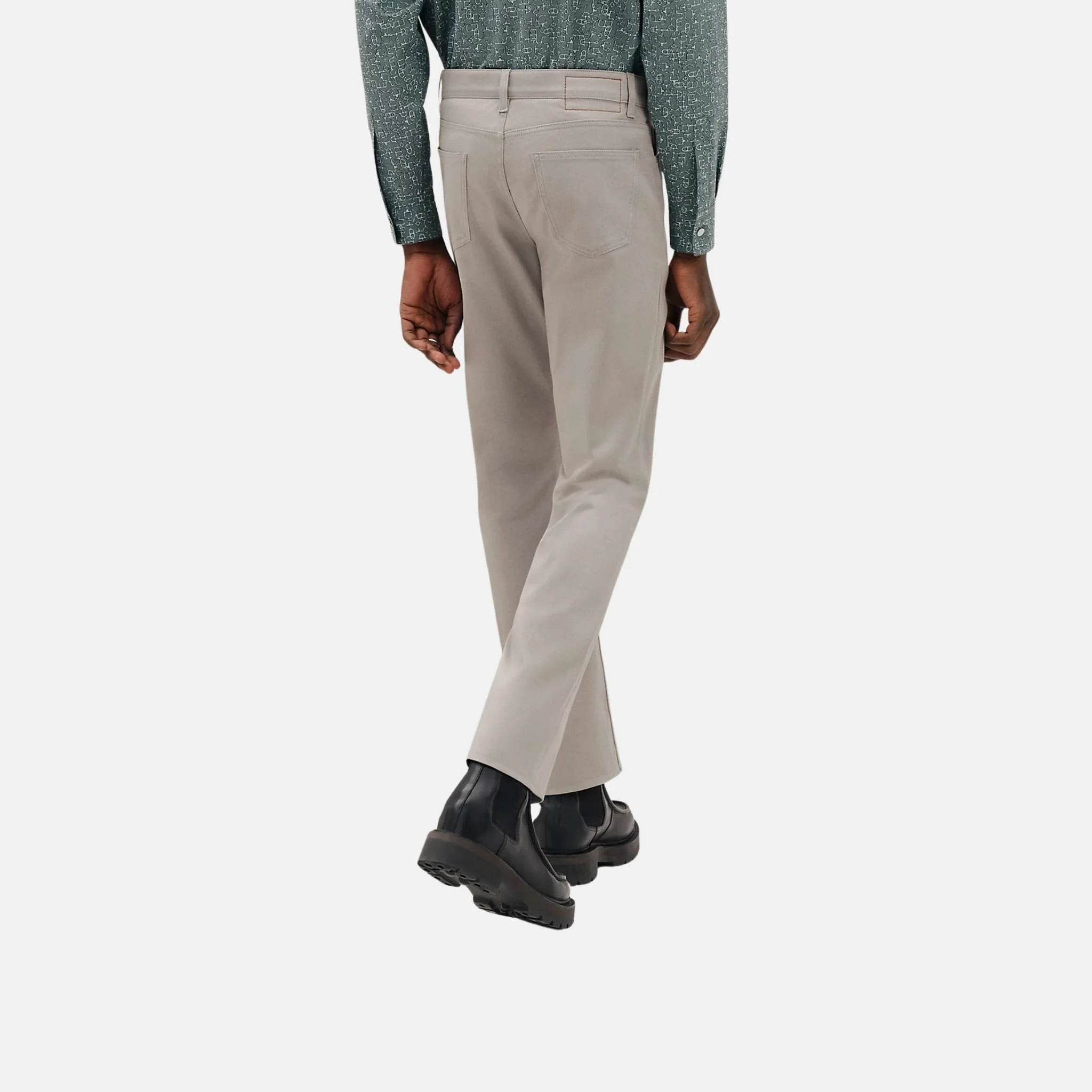 Straight Cut Jeans