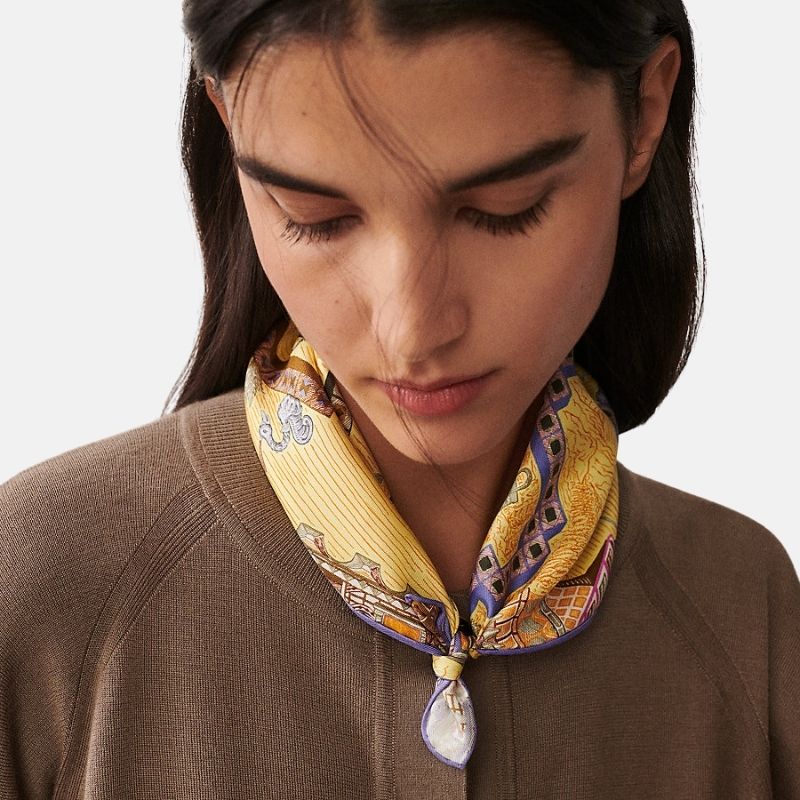 Super Silk Quest Detail Scarf 45