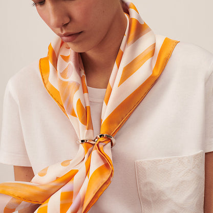 Huit scarf 90 ring