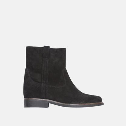 Susee Camargue Ankle Boots In Calf Leather
