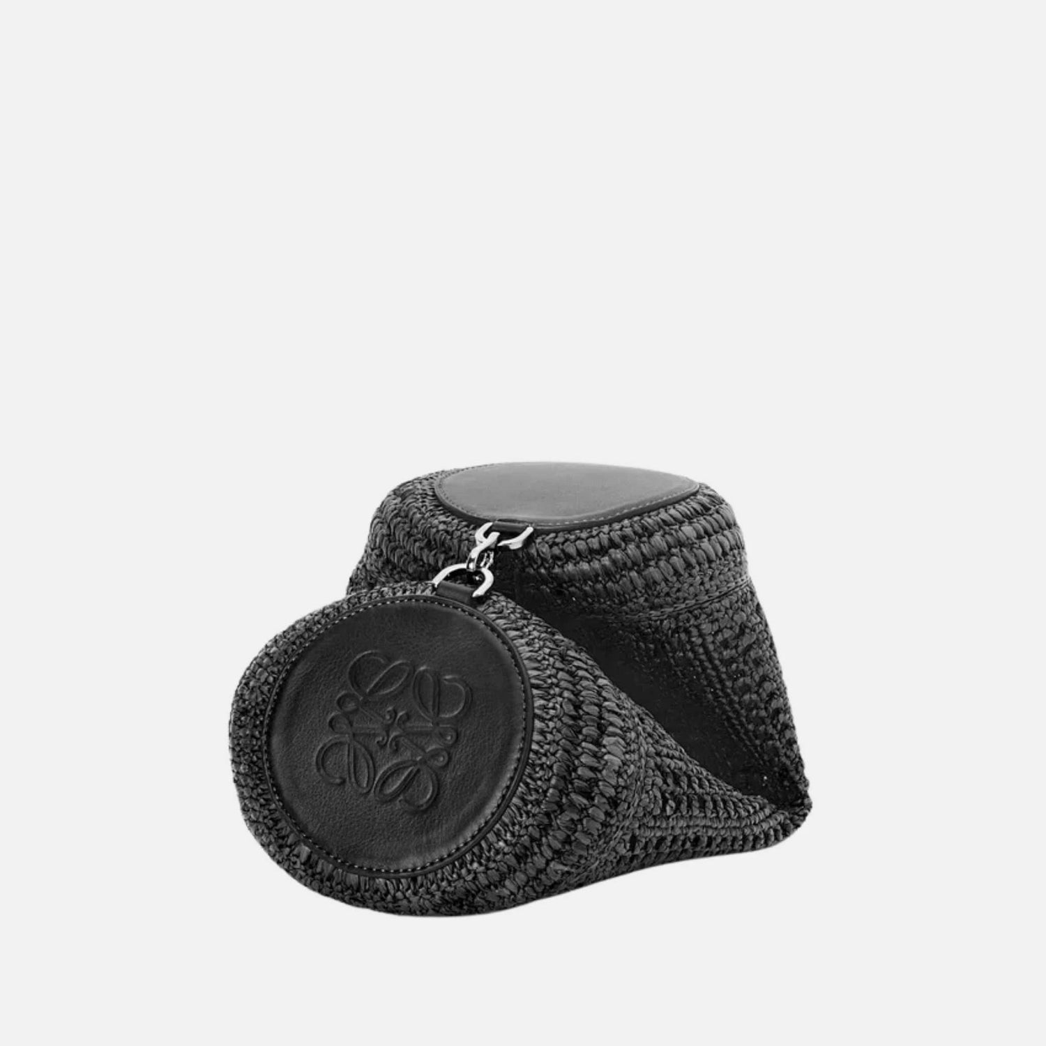 Bracelet Pouch in Raffia and Calfskin