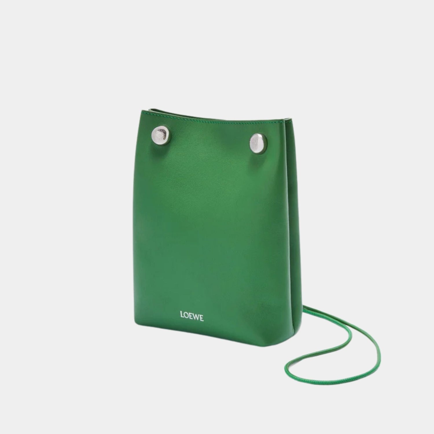 Pebble Pochette in Smooth Calfskin