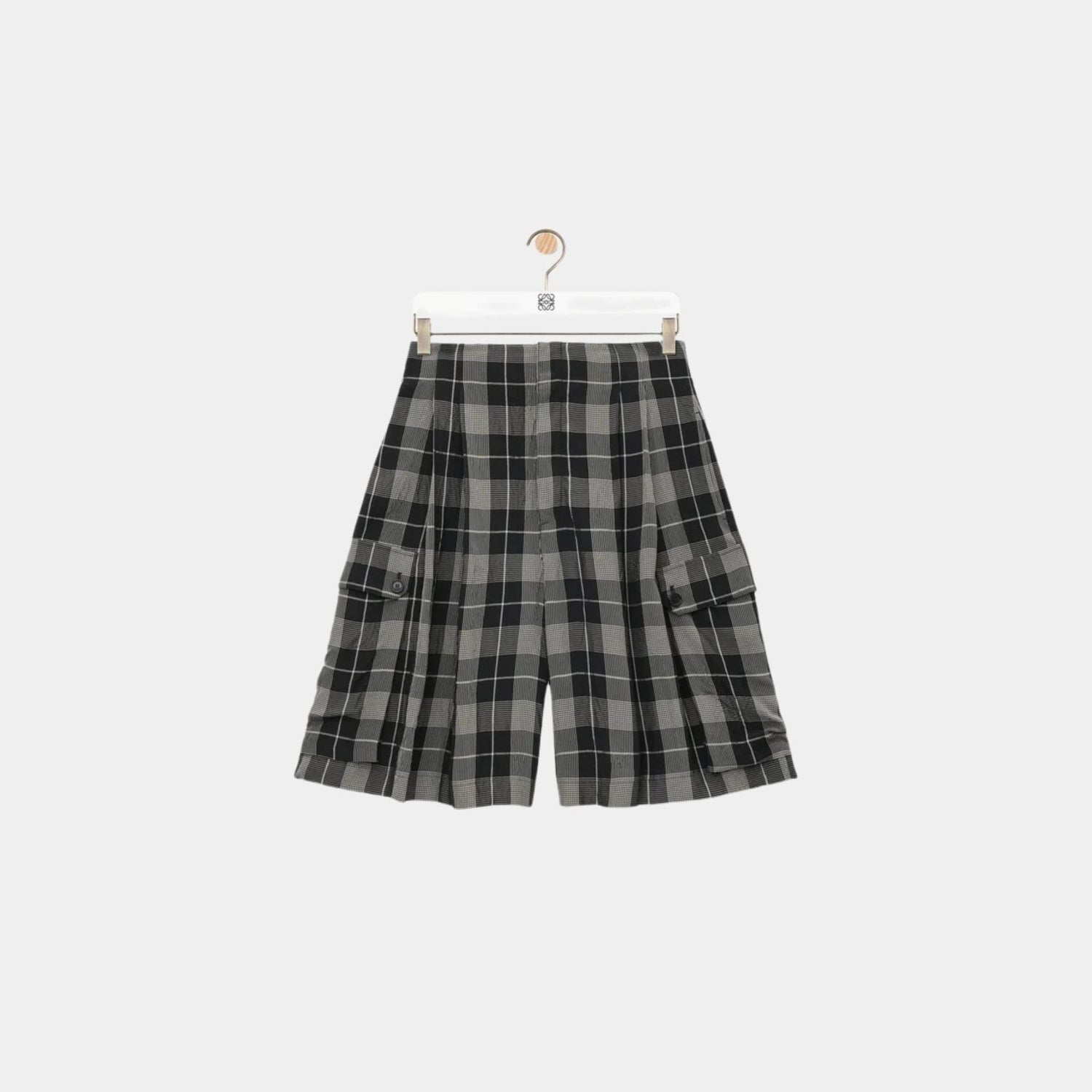 Shorts in Viscose with Allover Check Pattern