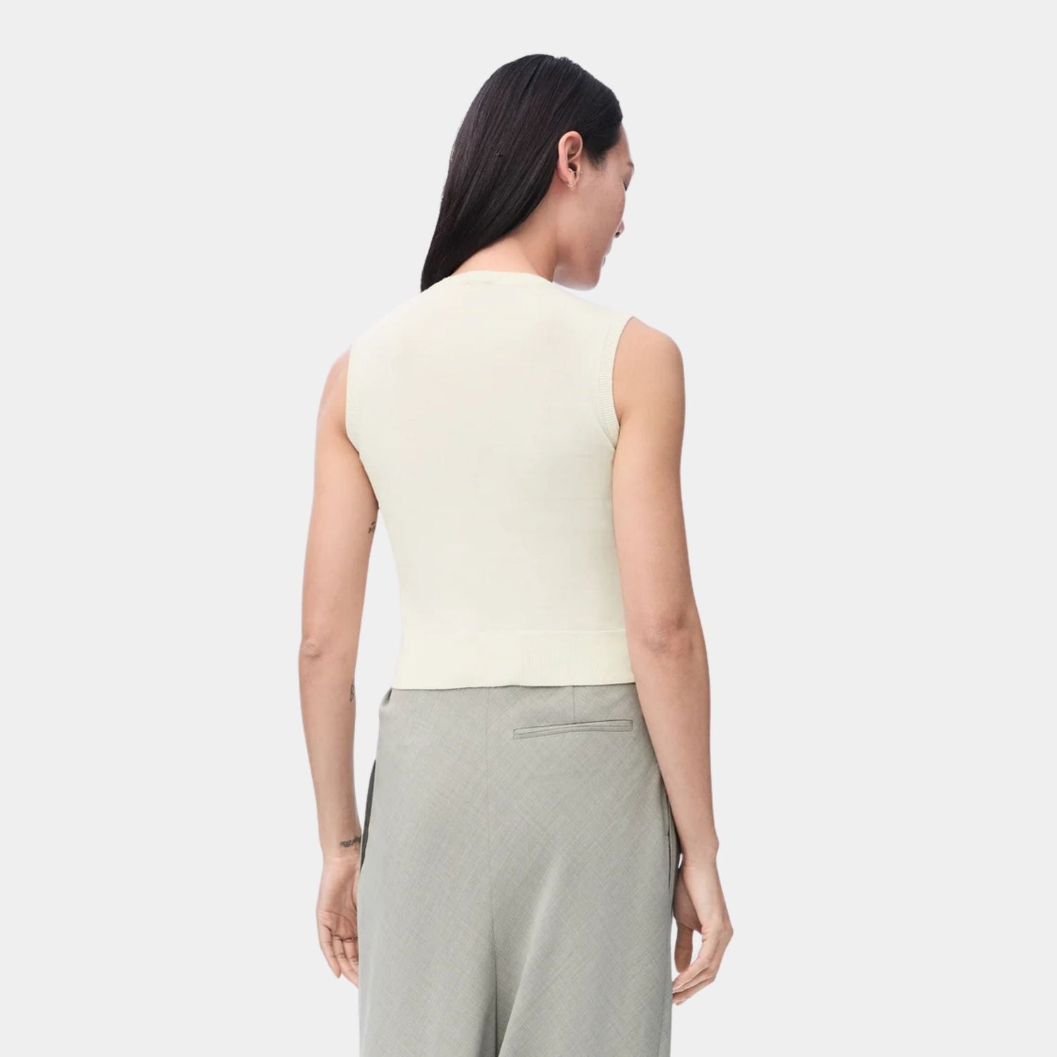 Sleeveless Sweater in Wool