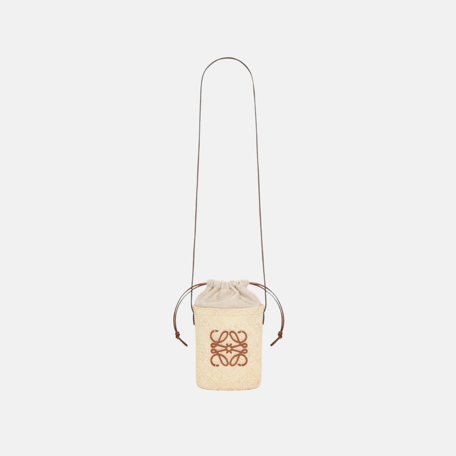 Square Pocket in Iraca Palm and Calfskin