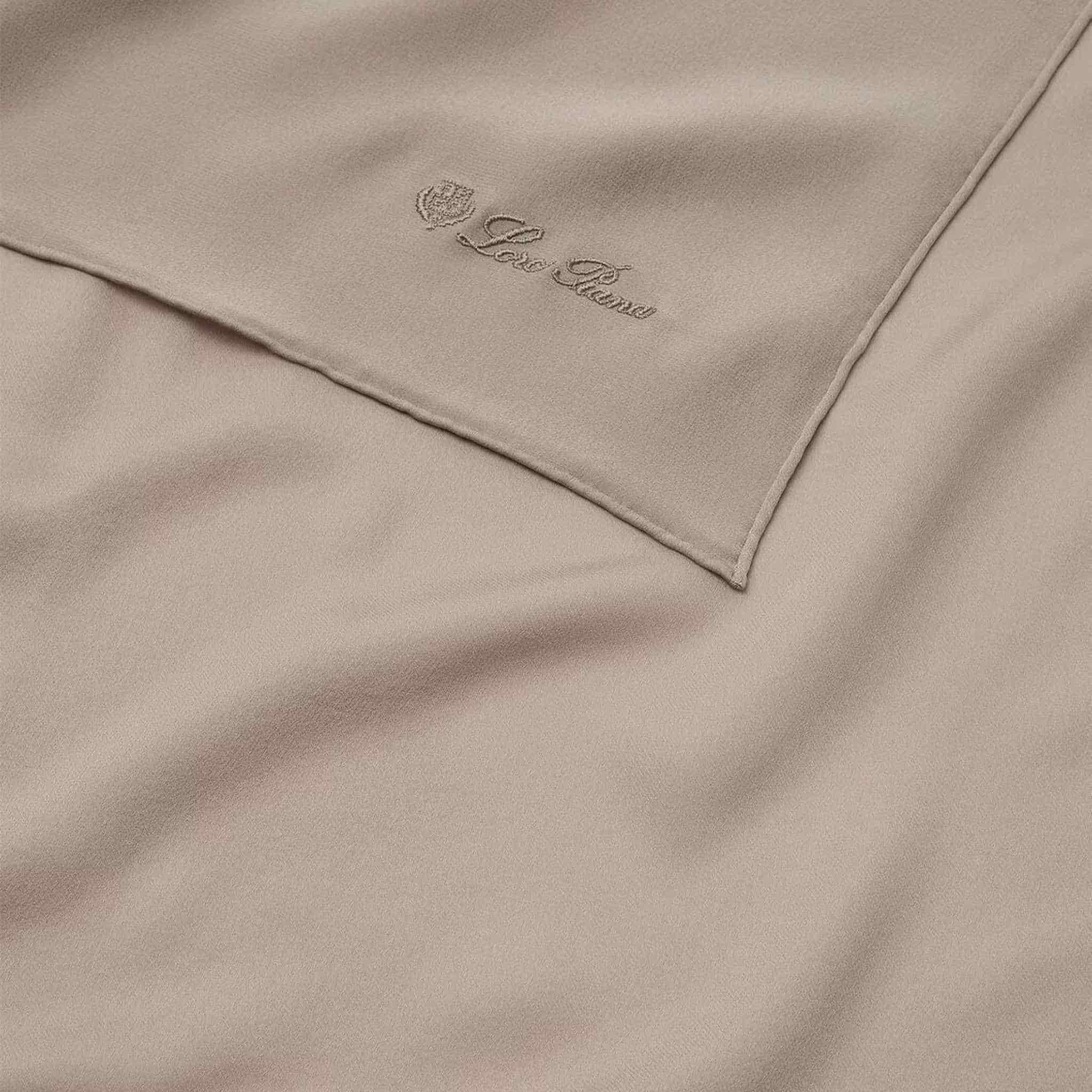 Veil Stole Silk