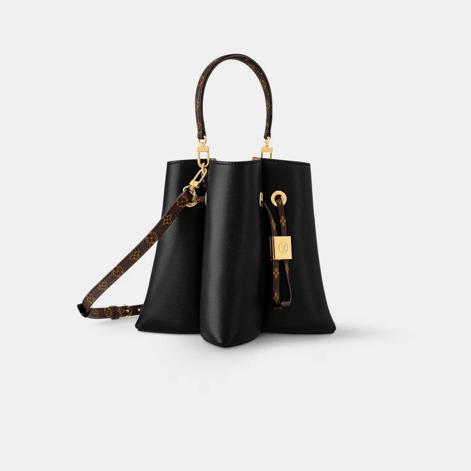 Bloom PM Black Handbag Cruise 2025