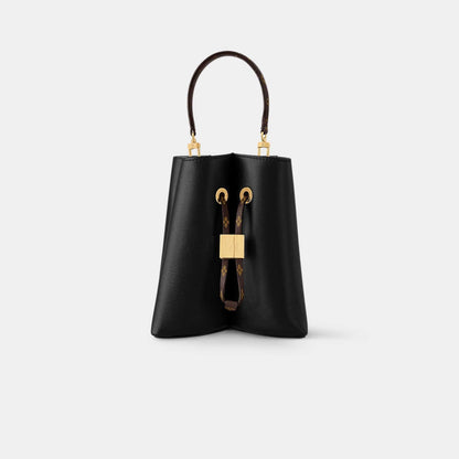 Bloom PM Black Handbag Cruise 2025