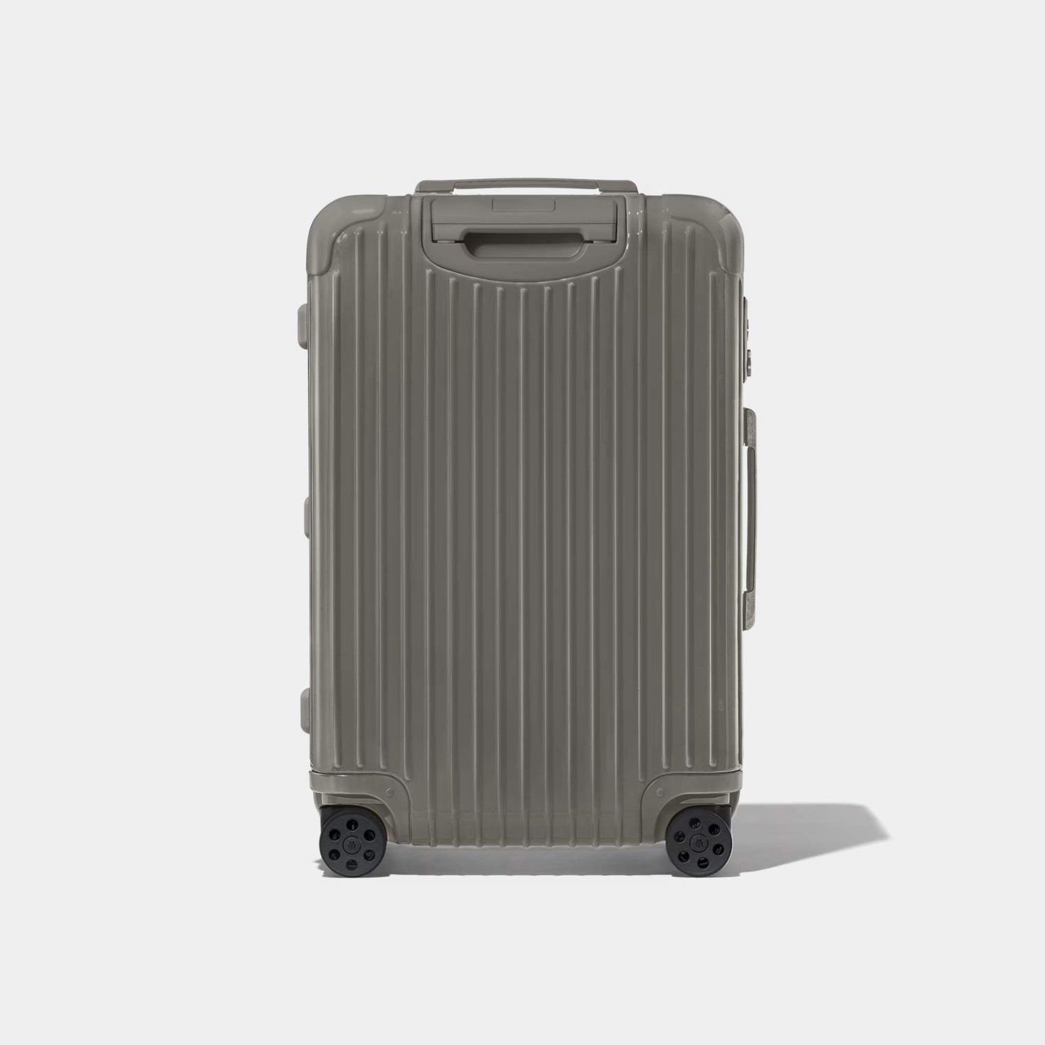Essential Check-In M
