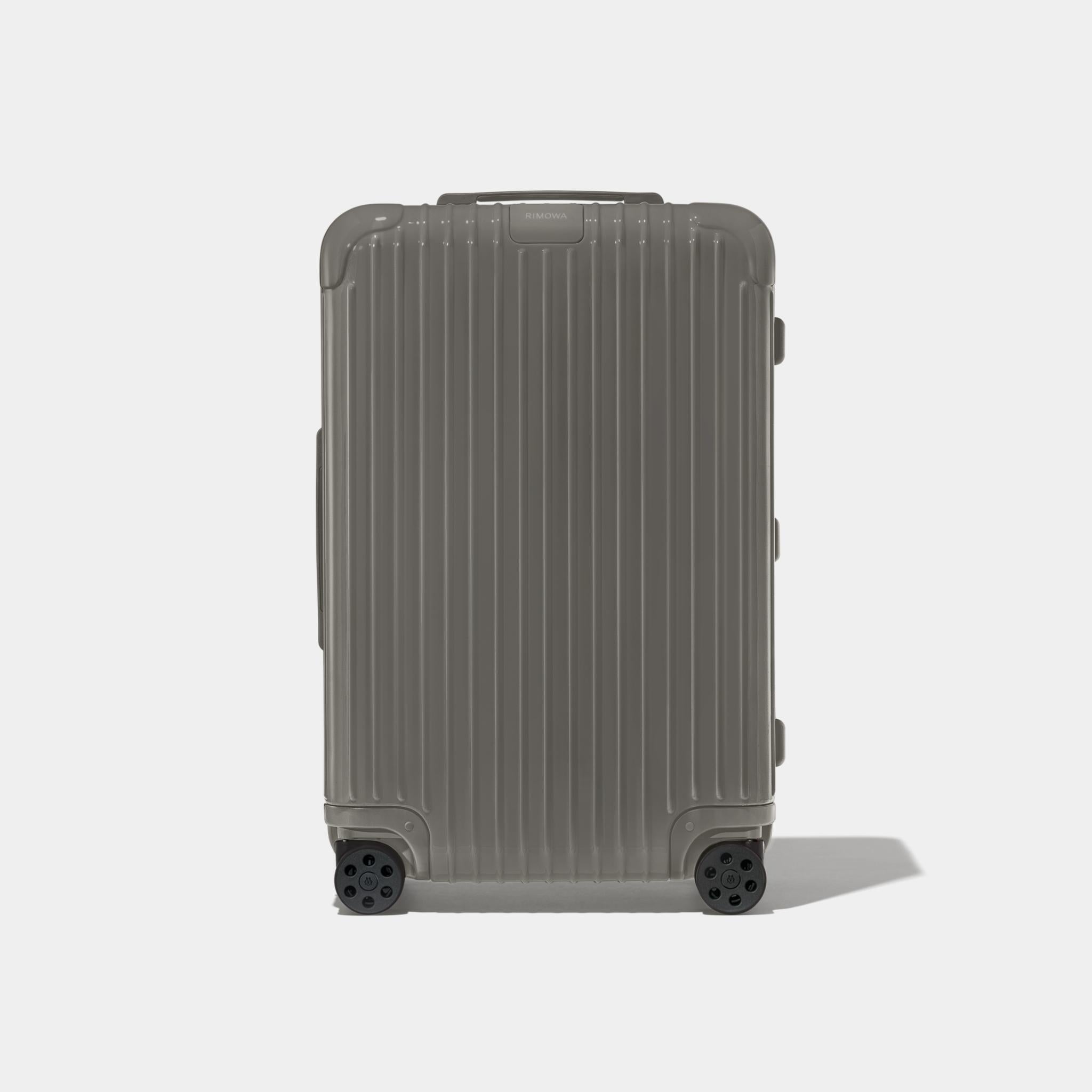 Essential Check-In M