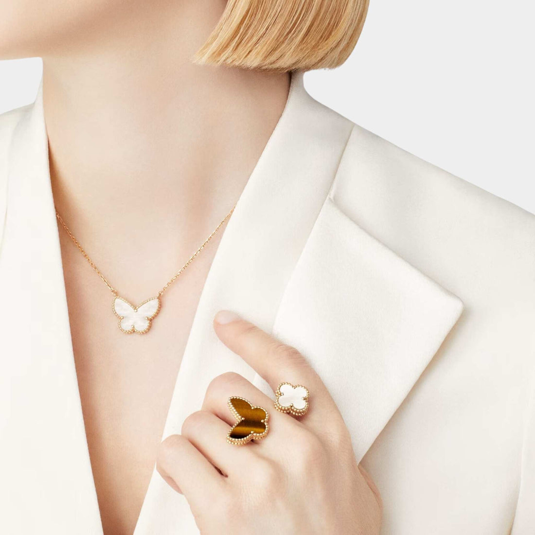Lucky Alhambra Butterfly Pendant Yellow Gold &amp; MOP