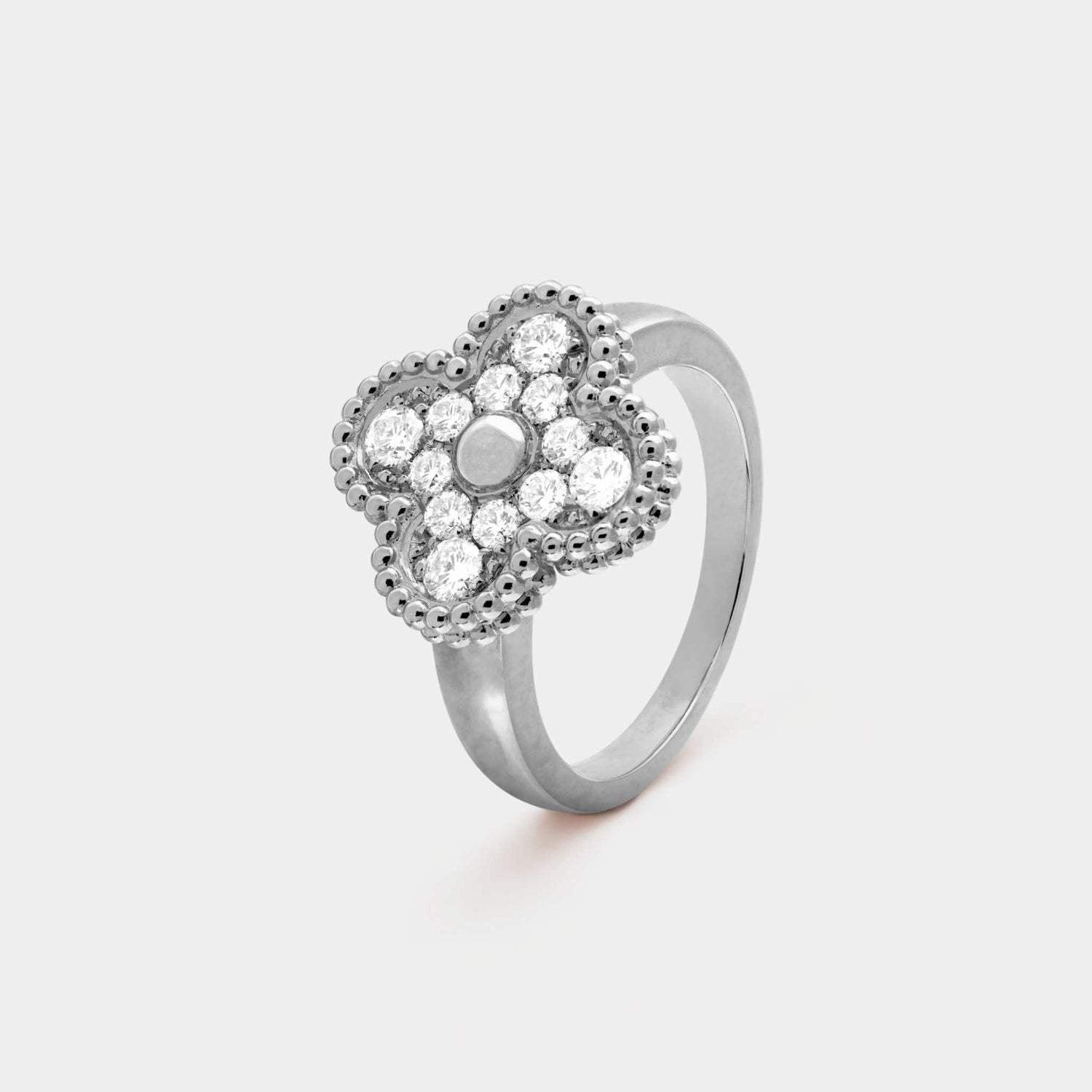 Vintage Alhambra Ring White Gold Diamond