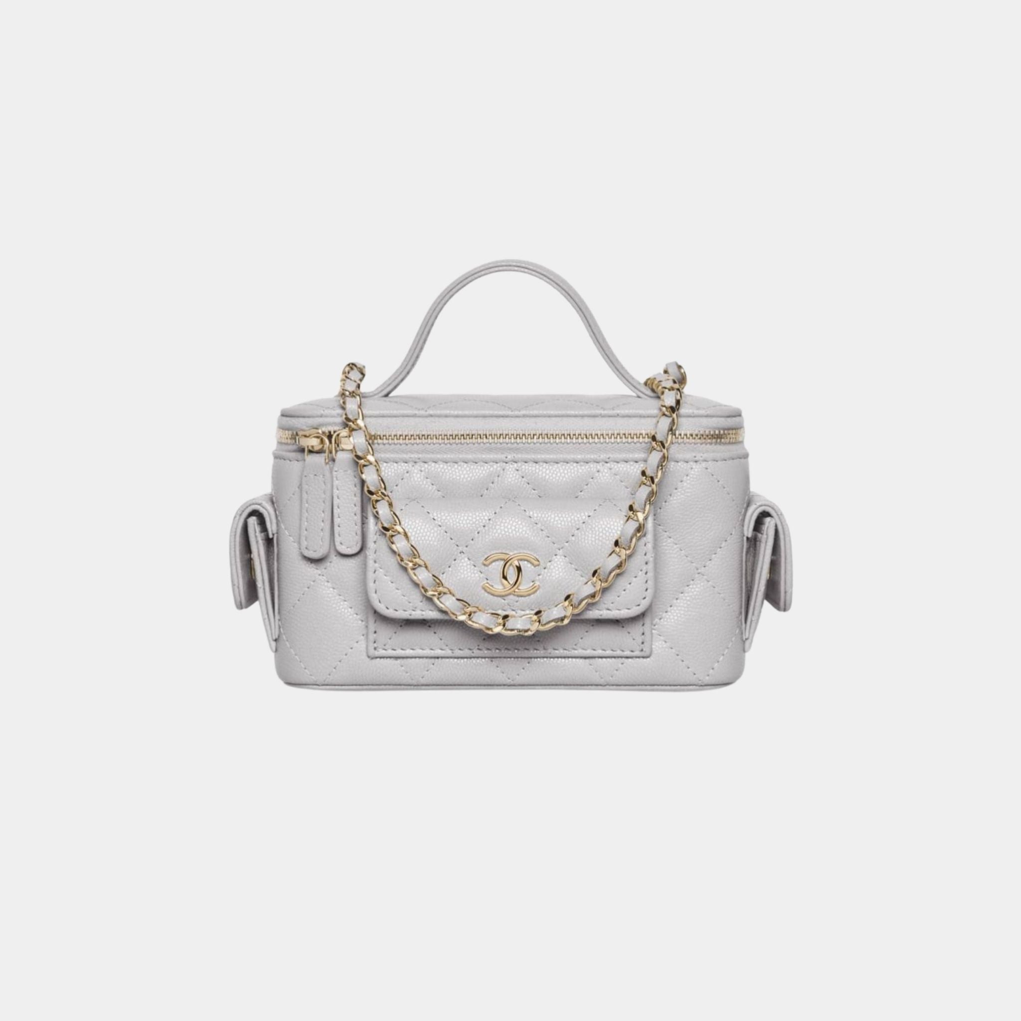 Vanity with Chain in Grained Shiny Calfskin and Gold Tone