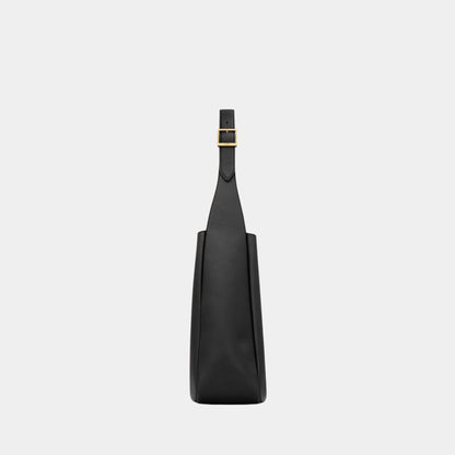 Le 5 A 7 Supple Large In Grained Leather
